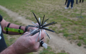 Pour un premier tir en extérieur sur une belle cible toute neuve, les flèches étaient bien groupées....